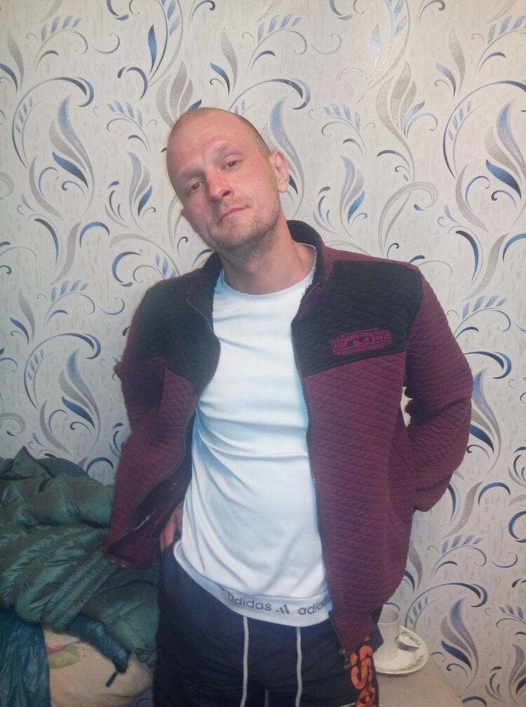 ���� 18332832 ������� ������, 43 ����, ���� ���������� � ������