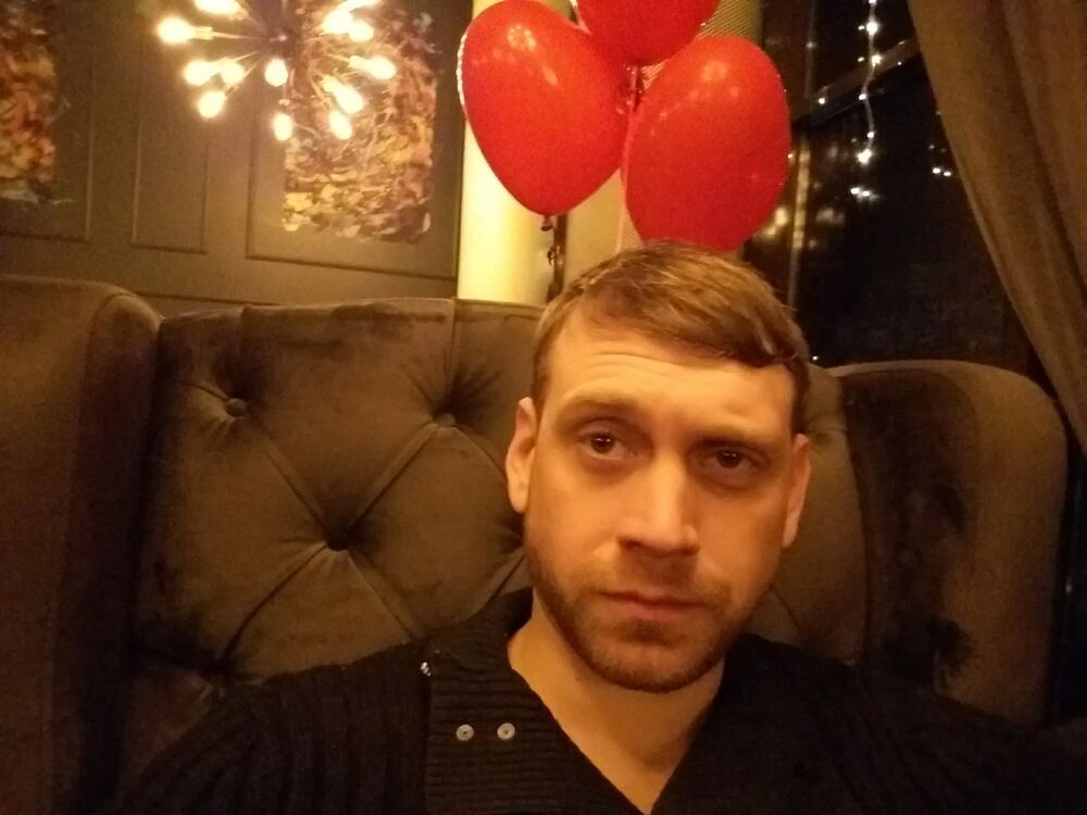  43688182  , 34 ,    