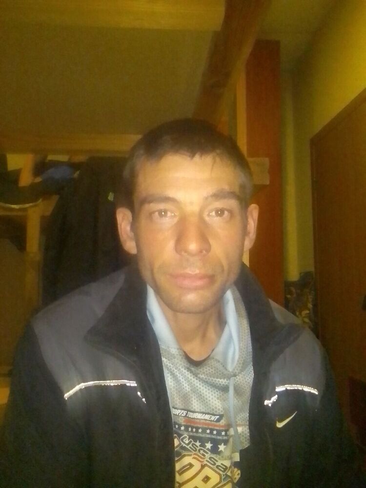  40075892  , 28 ,    