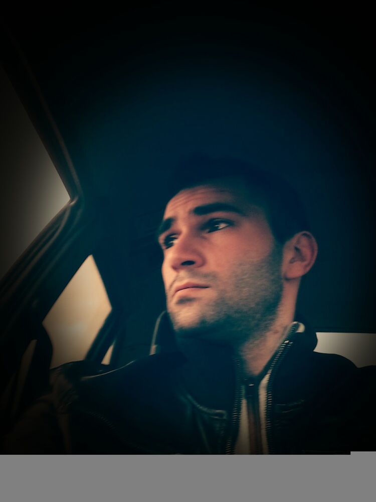 6000632  Tigran, 39 ,    