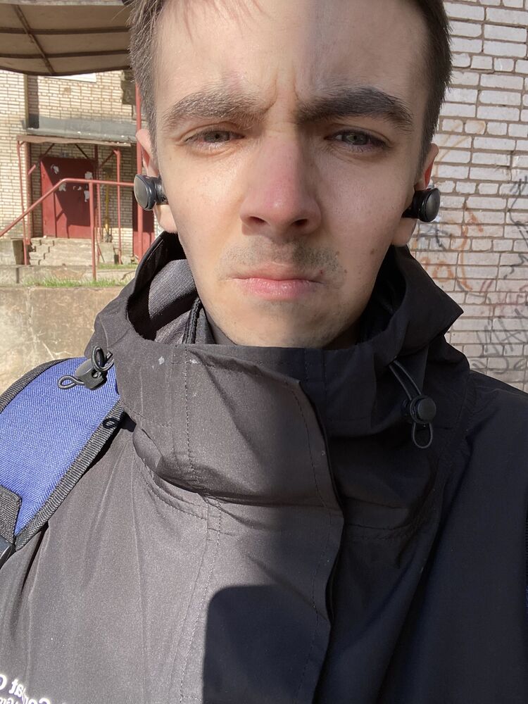  44465932  , 28 ,    