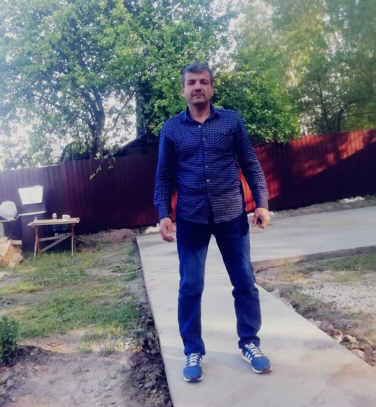  44827052  Zafar, 47 ,    