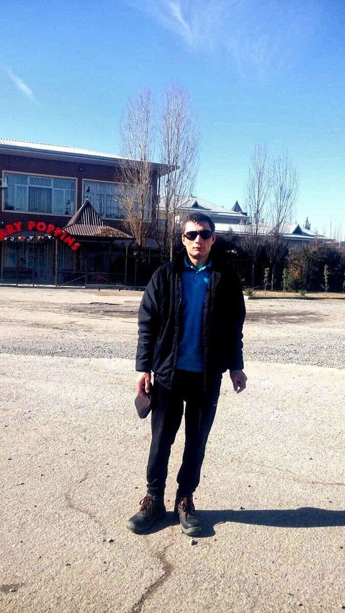  19788432  Bogdan, 32 ,    