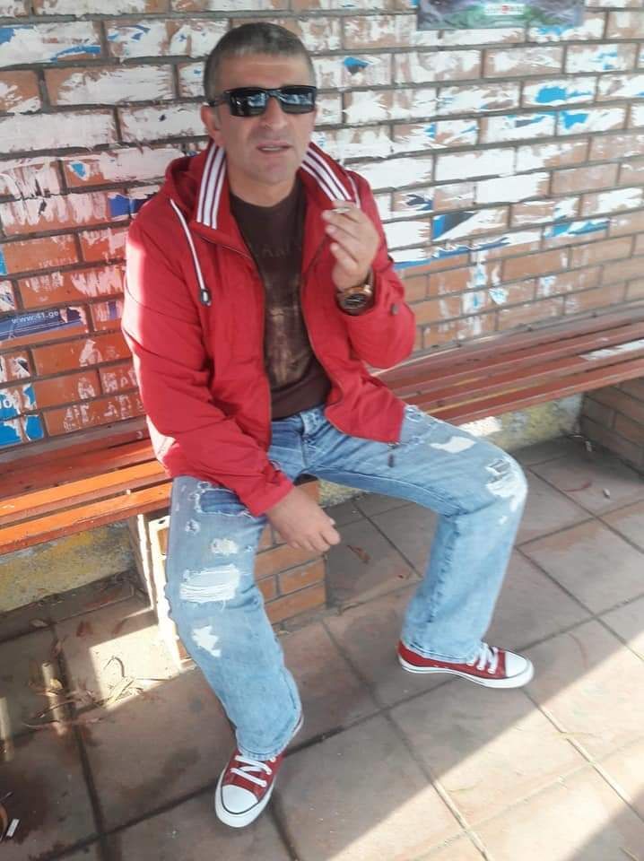  29684762  Irakli, 44 ,    
