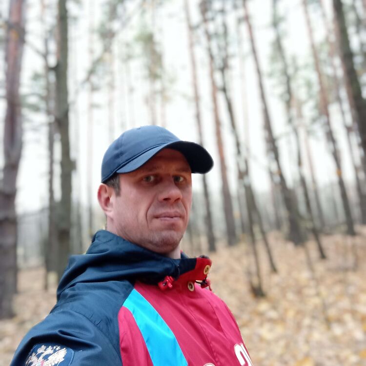  ,   Valery, 42 ,   ,   