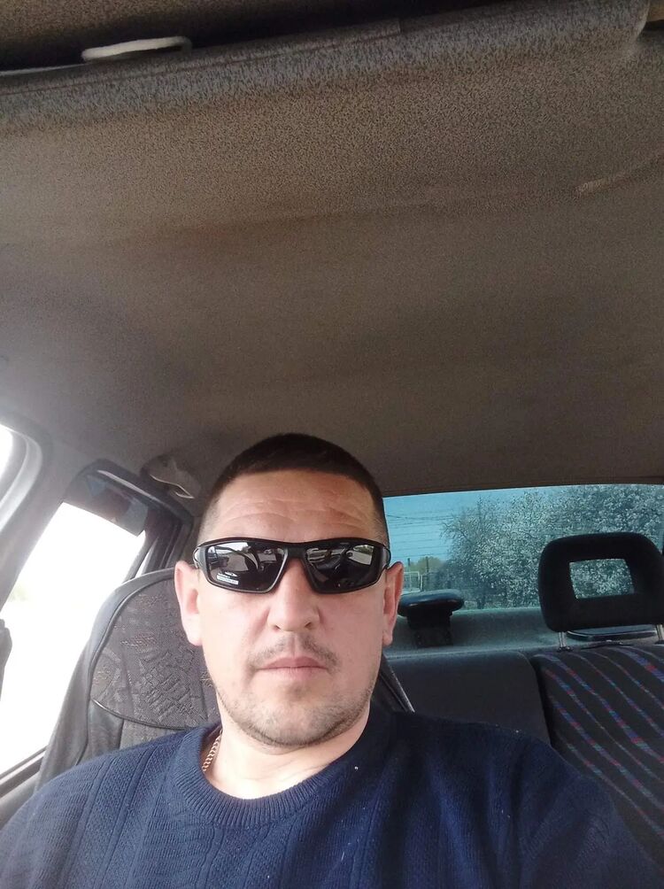  42381632  , 44 ,    