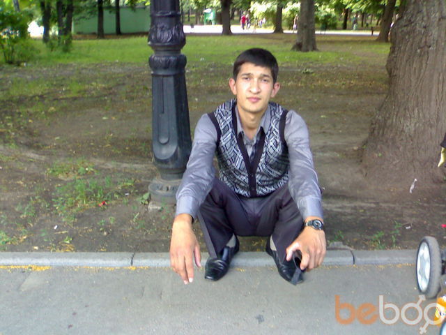  ,   Oebek, 35 ,  