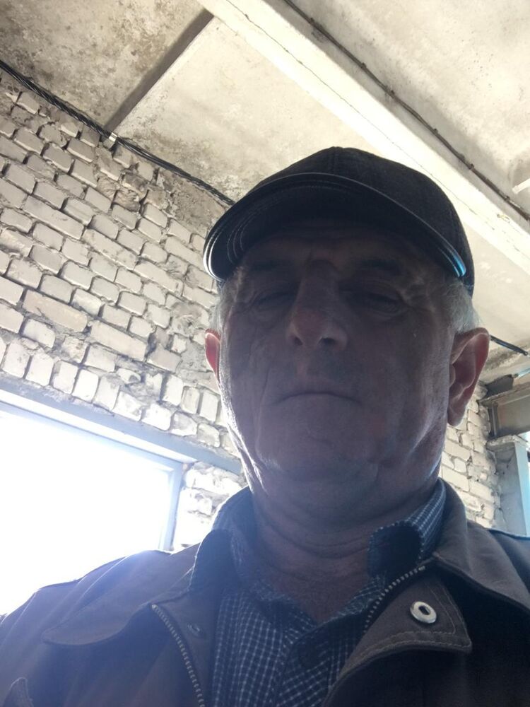  43341172  , 57 ,     