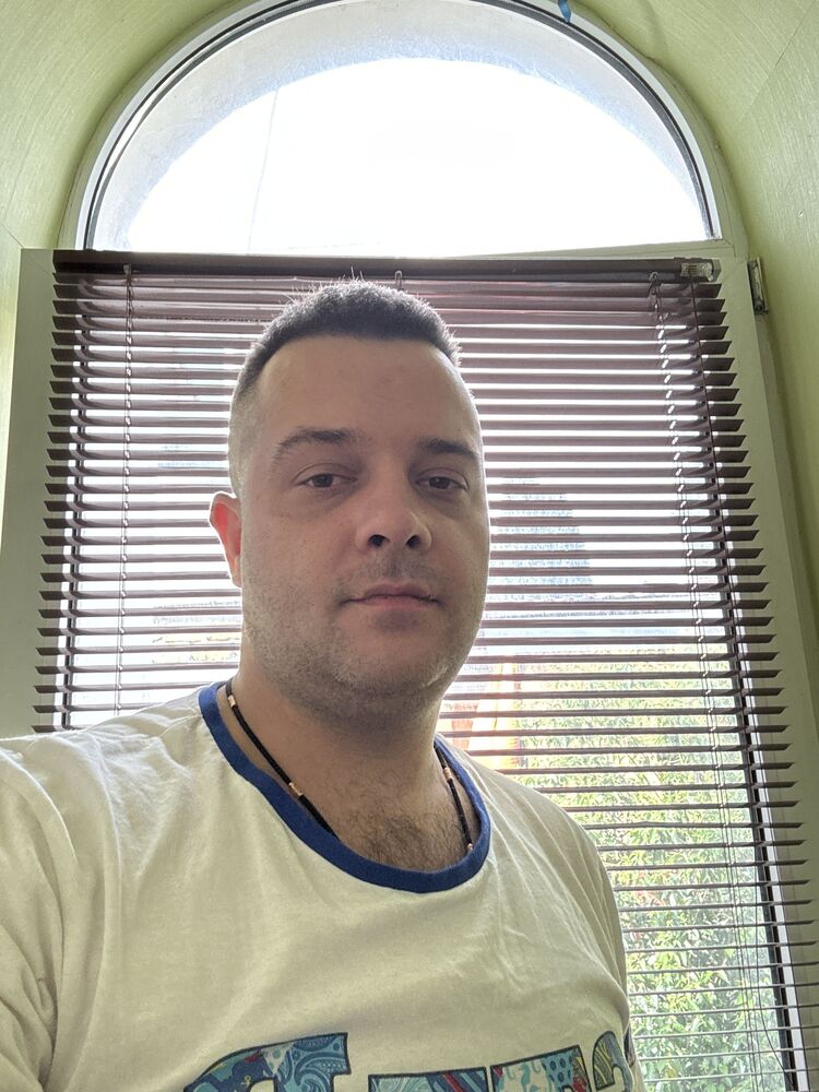  43497812  , 33 ,    