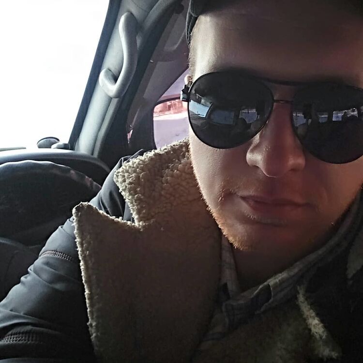  19445272  Alex, 34 ,    