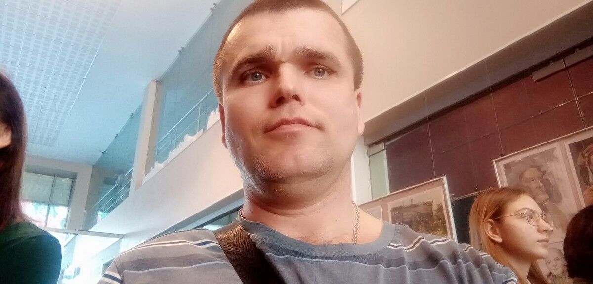  19105772  , 42 ,    
