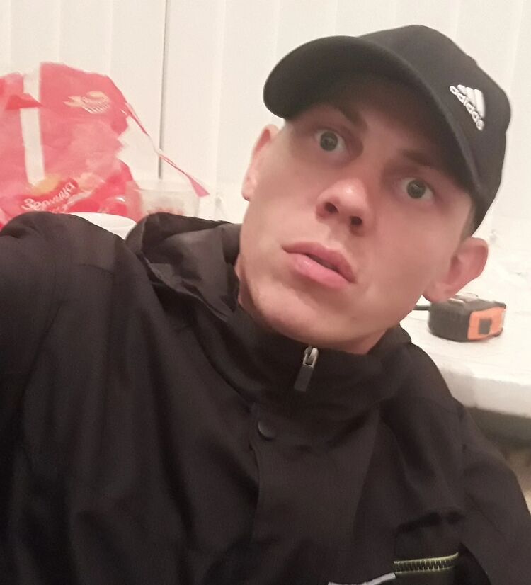  27774452  , 37 ,    