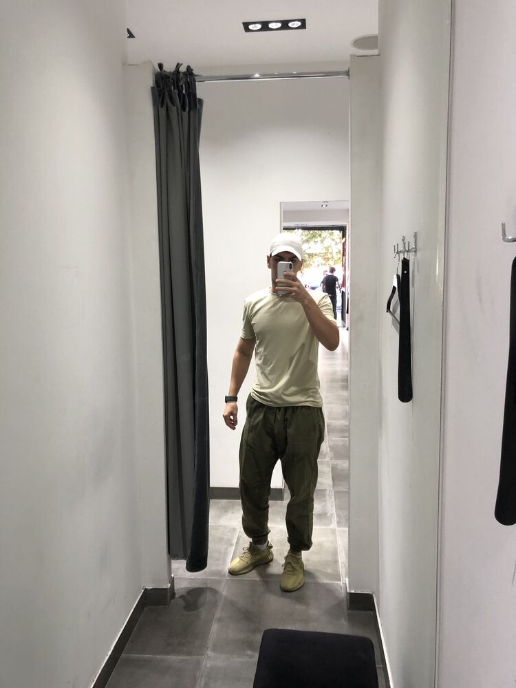  33028642  , 21 ,    