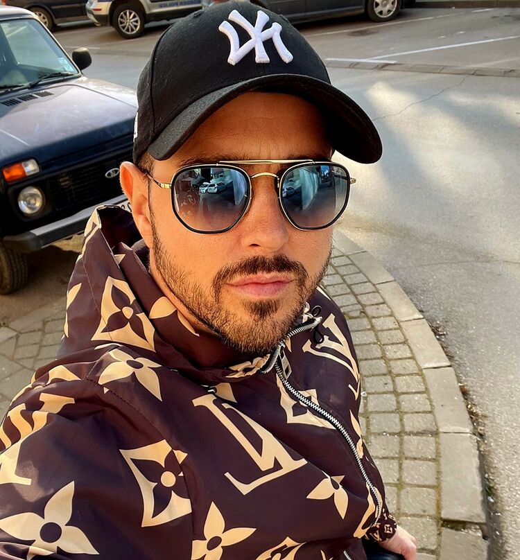 ���� 55670242 ������� ����, 37 ���, ���� ���������� � �����������