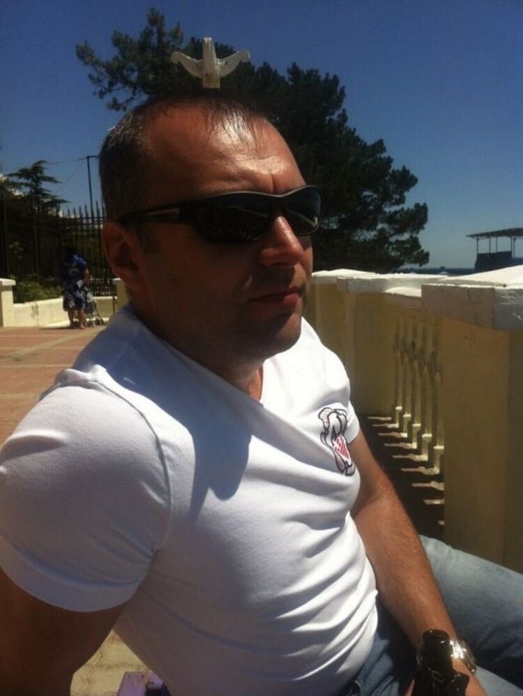  48291962  Maks, 33 ,    -