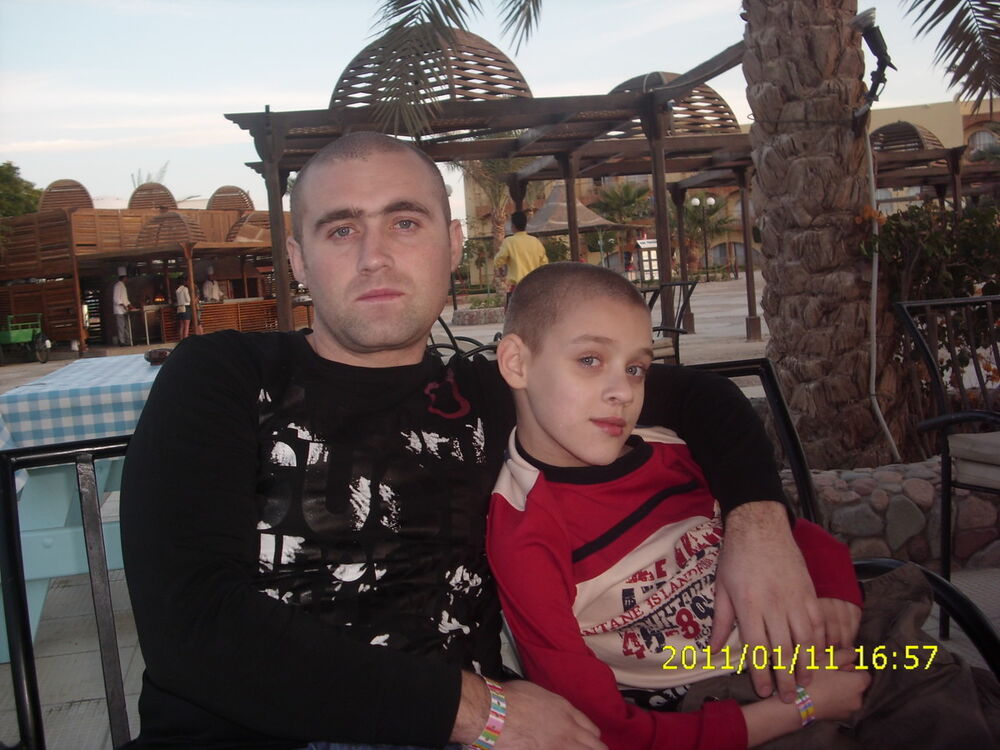  ,   IGOR, 43 ,  