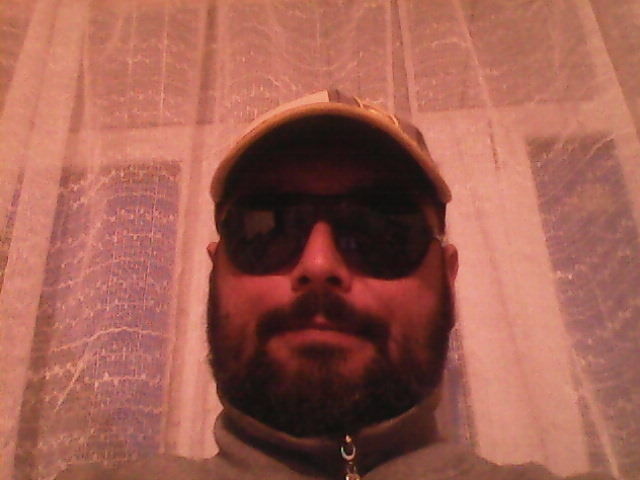  10809602  Chichindros, 43 ,    