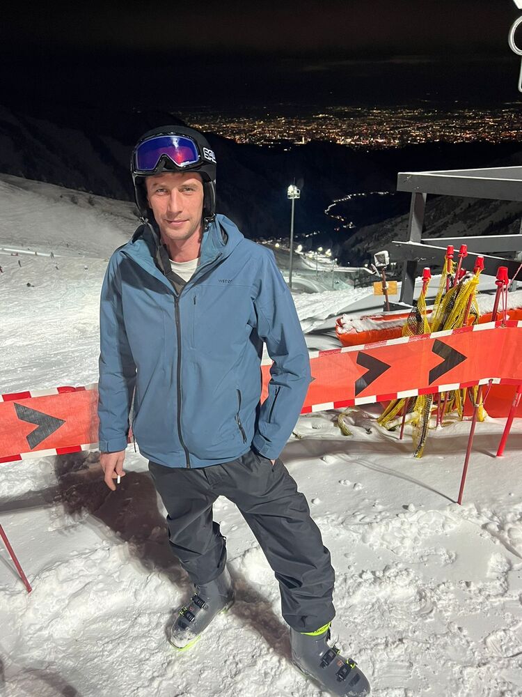 ���� 41575922 ������� ����, 37 ���, ���� ���������� � ������