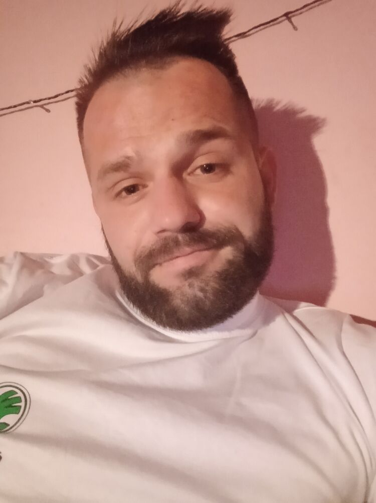  25844682  Tomas, 35 ,    Mlada Boleslav