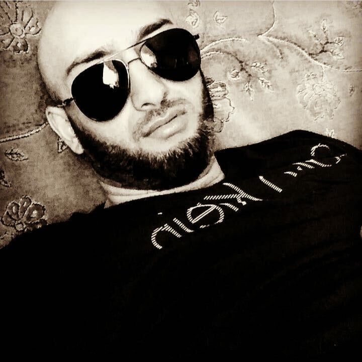  ,   Wolf, 35 ,   ,   , c 