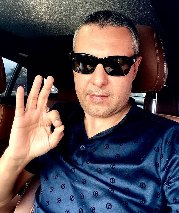  43748092  Ruslan, 37 ,    