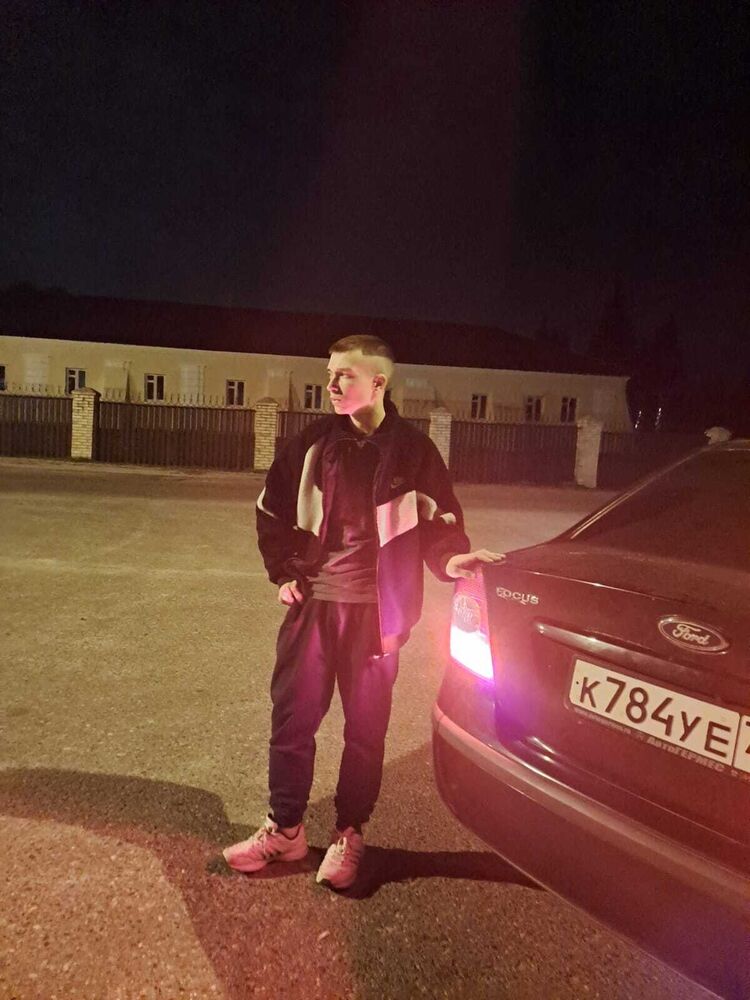 47618302  , 20 ,    