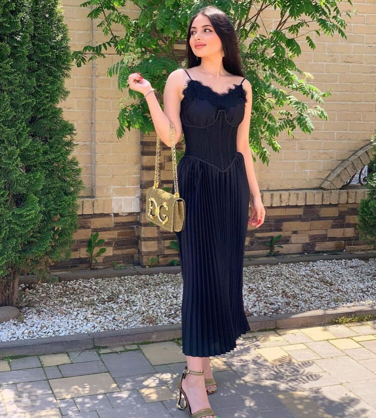  53792942  Milena, 23 ,    