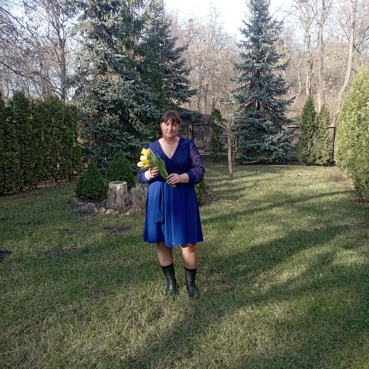  ,   Nika, 45 ,   ,   , c , 