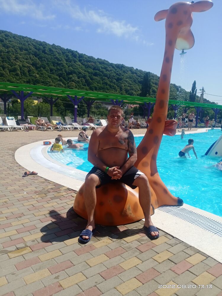  31046132  , 44 ,    --