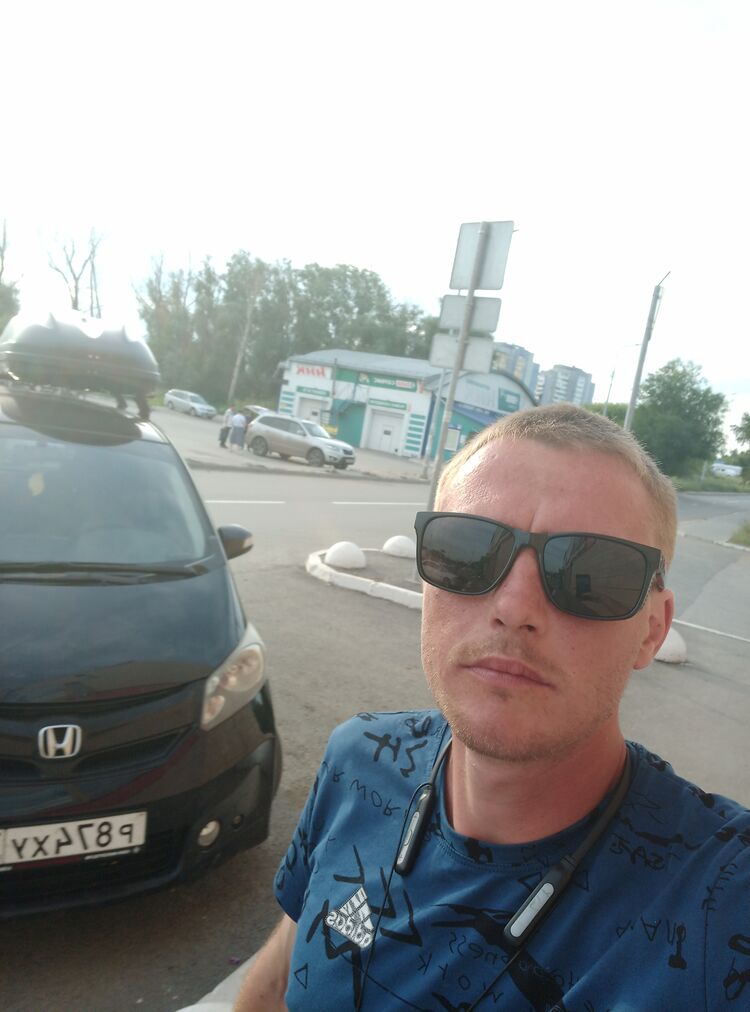 46972482  , 28 ,    