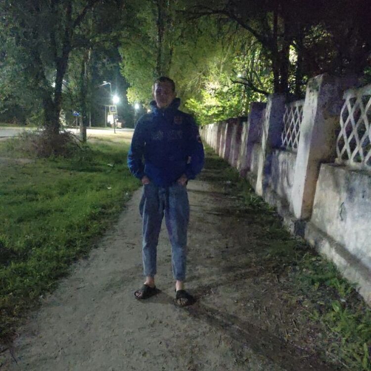  45374532  , 21 ,    