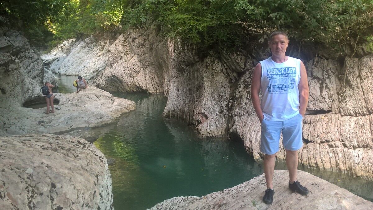  ,   Alex, 50 ,   ,   , c 