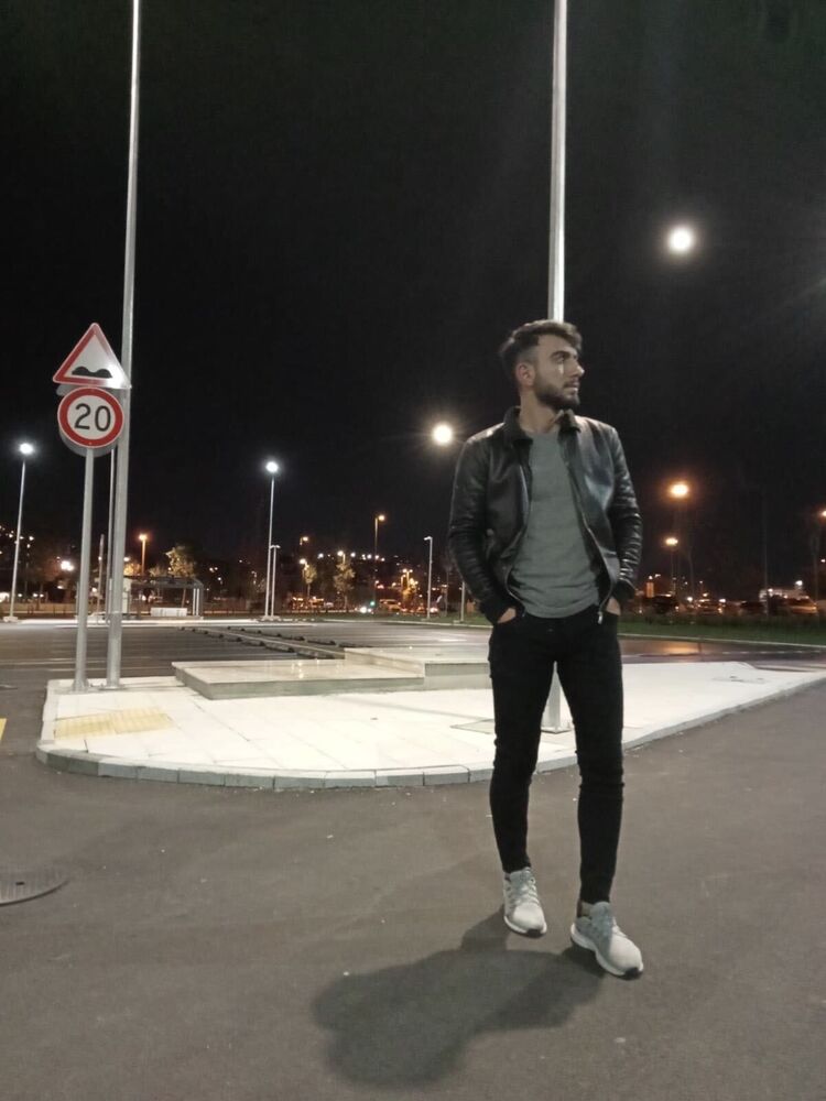  ,   Yusuf, 25 ,   ,   