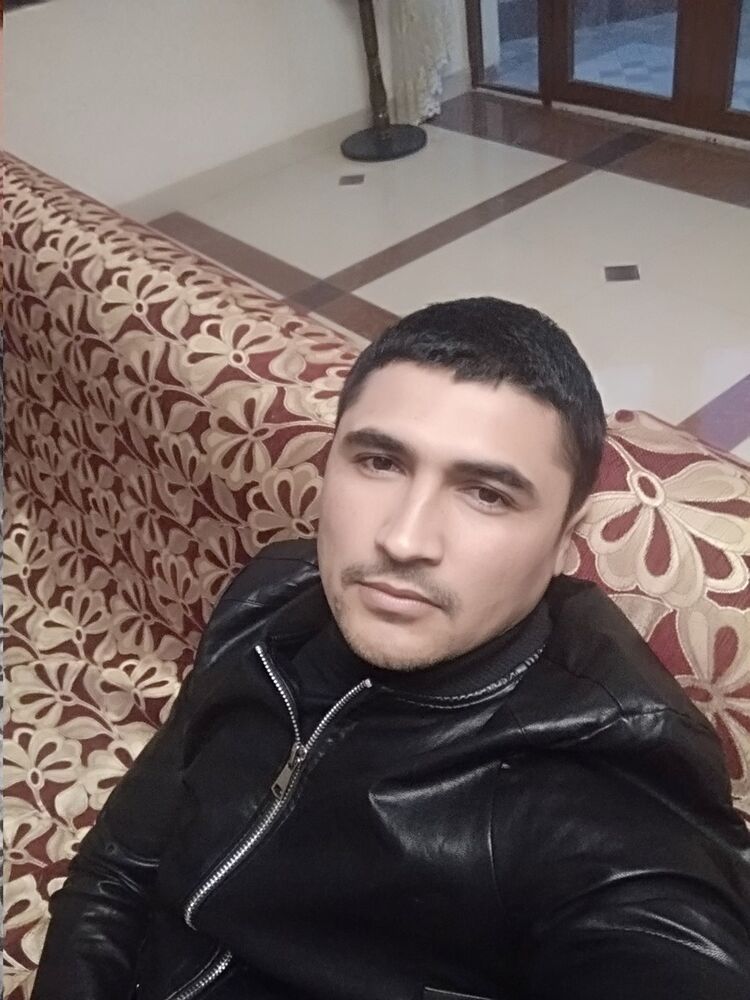  15869512  , 37 ,    