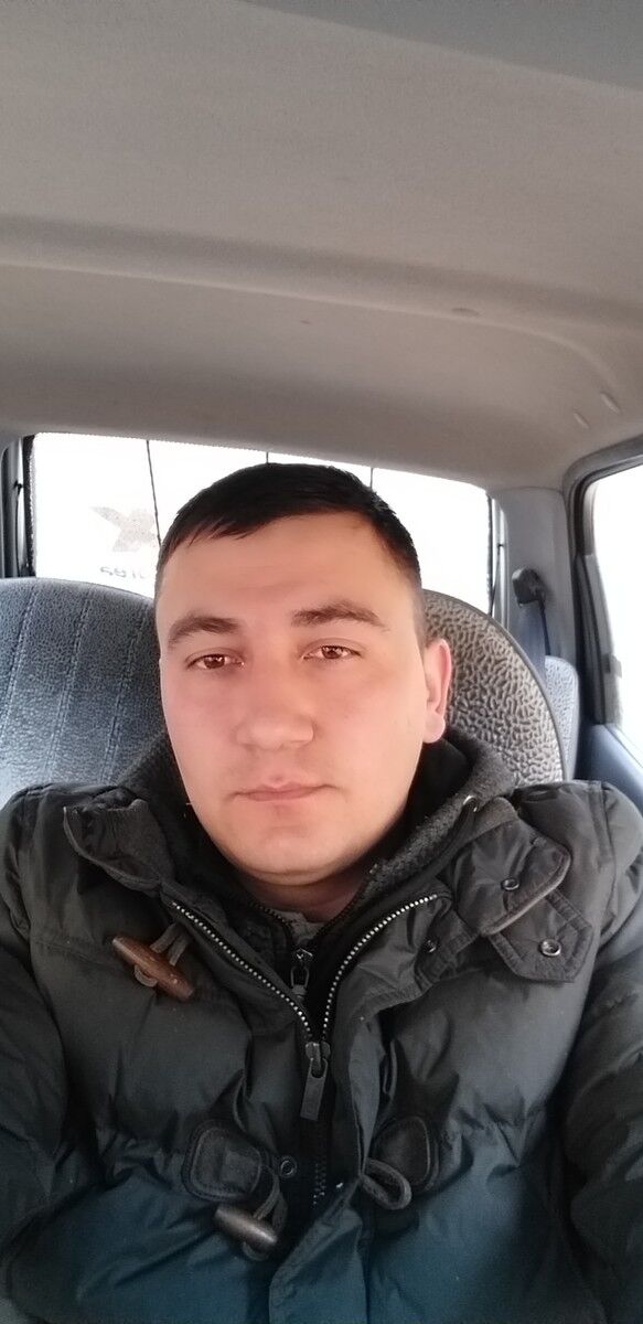  15313362  Momin, 30 ,    