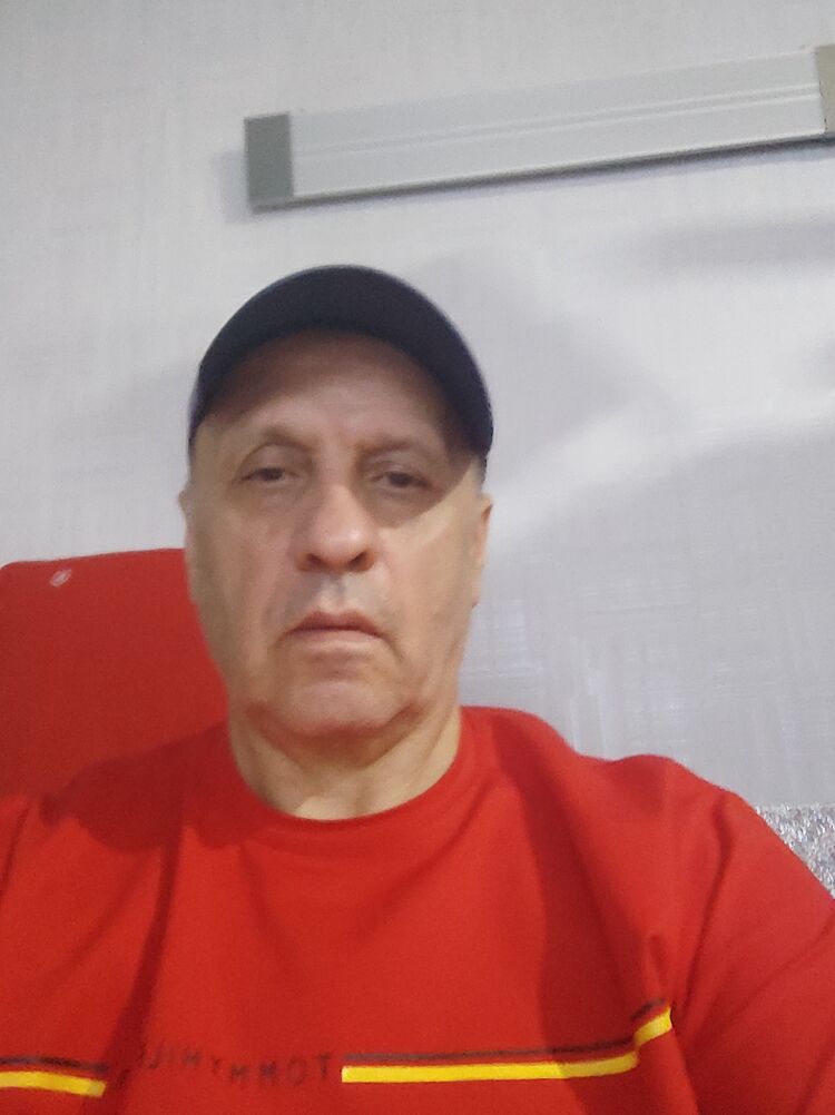  35845332  , 63 ,    