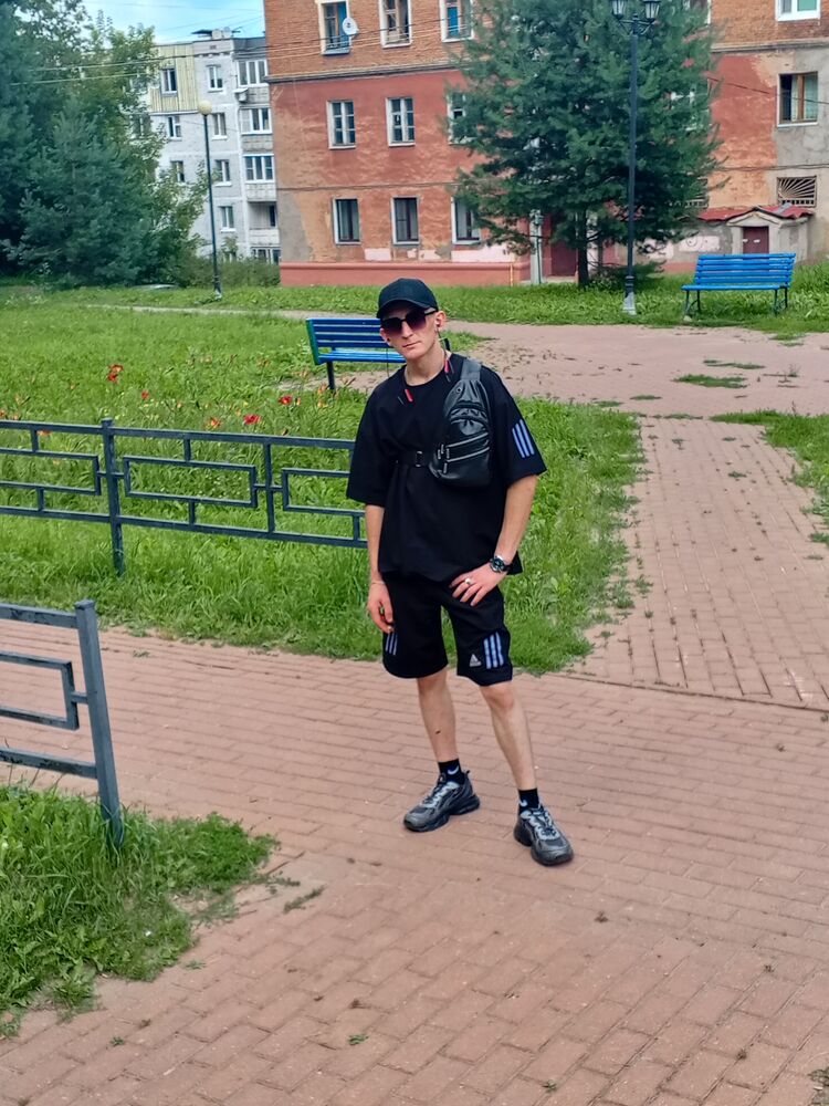 44769382  , 20 ,    