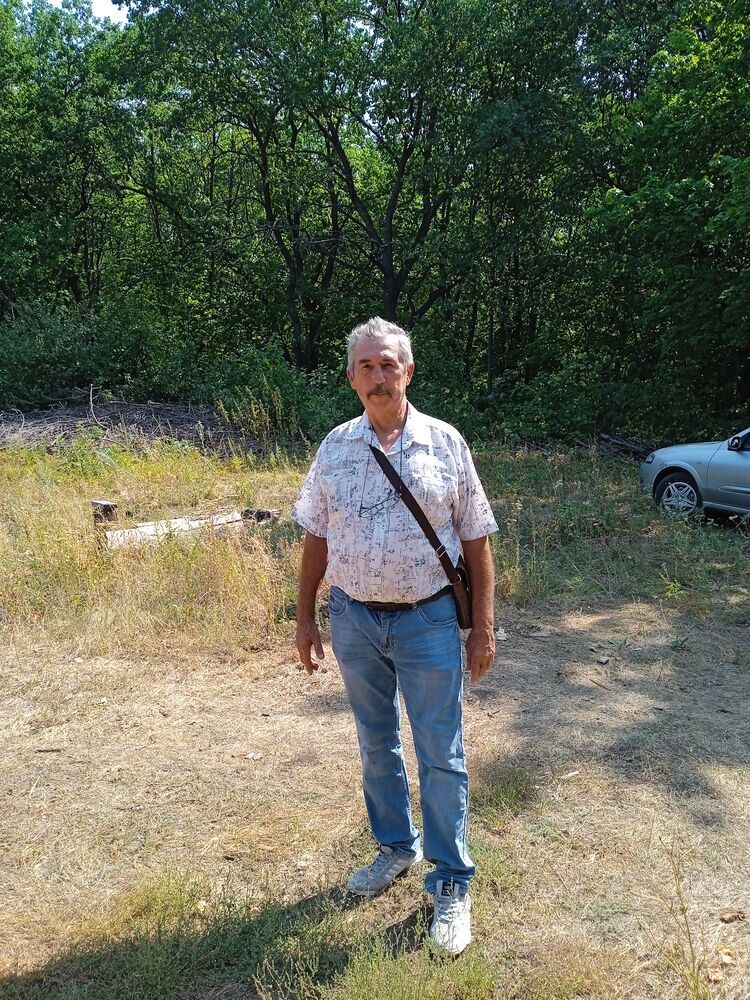  24622652  , 68 ,    