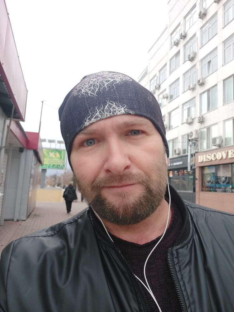  ,   Vladimir, 43 ,   ,   , 