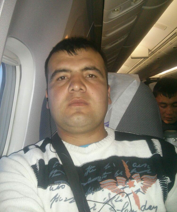  35782432  Azizbek, 31 ,    -