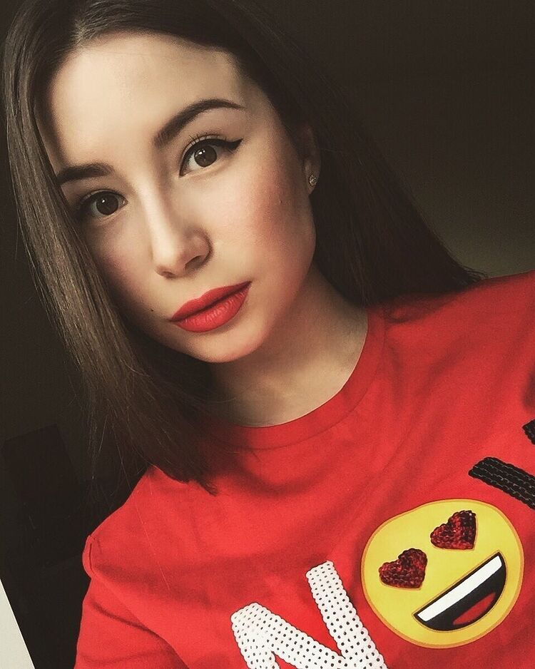  ,   Leyla, 24 ,   ,   , c 