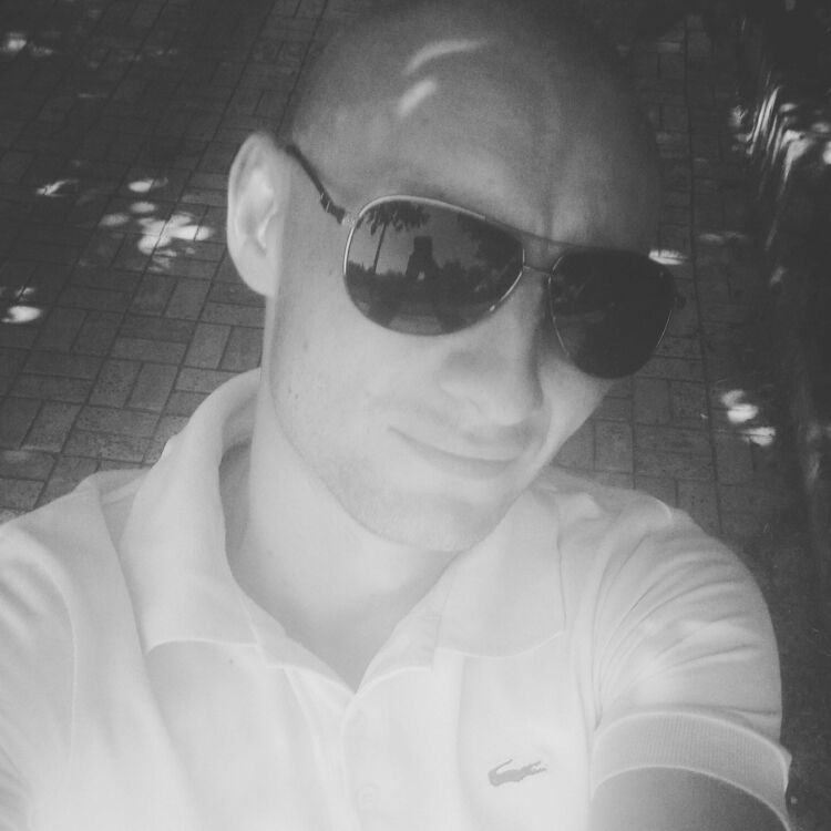  25479322  Sergei, 34 ,    