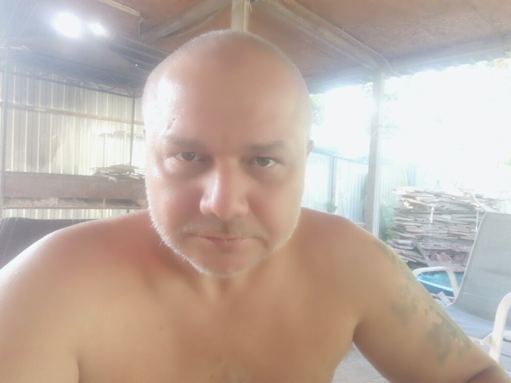  20540492  , 52 ,    --