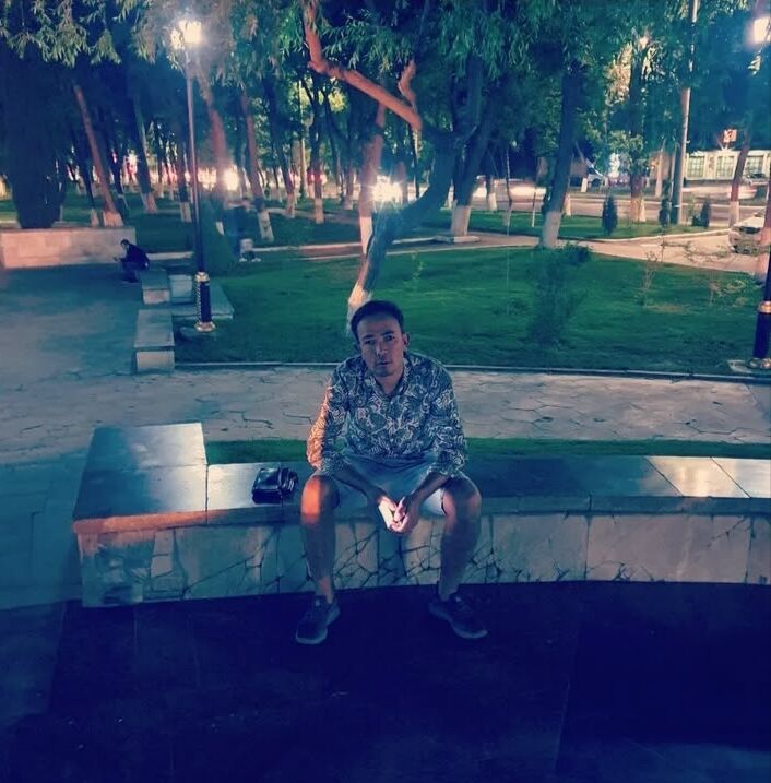  54751582  Abduxoshim, 34 ,    