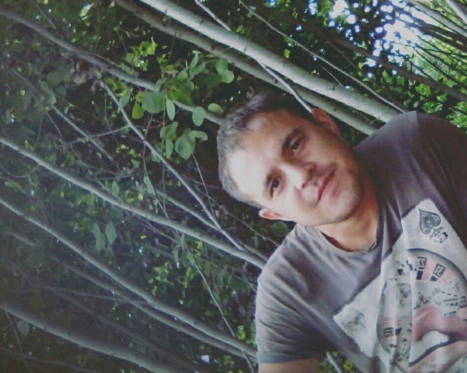  6872822  Lenivec, 37 ,    