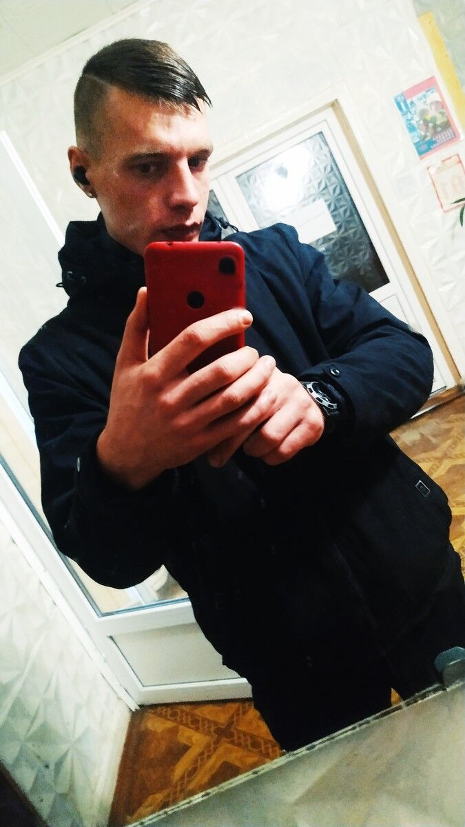  19205862  Vitaliy P, 31 ,    -