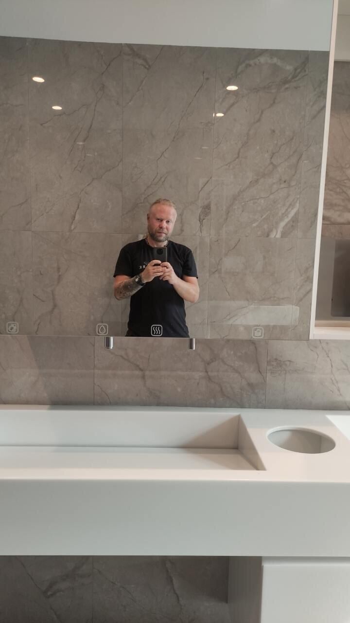  54266822  Vladimir, 41 ,    -