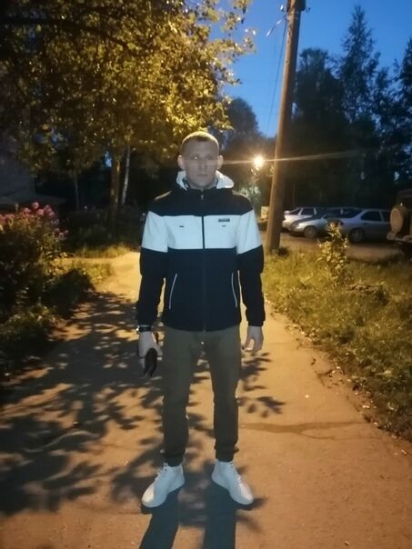  33323462  Ruslan, 30 ,    