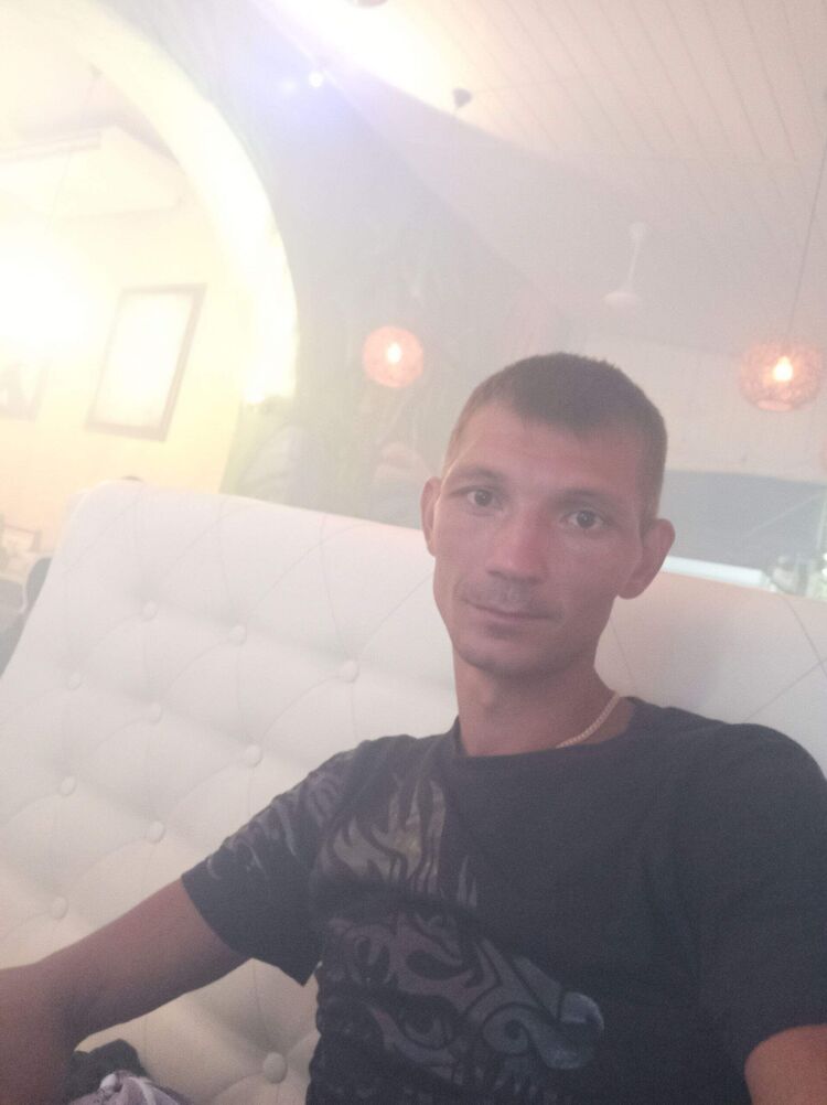  --,   , 32 ,   c 