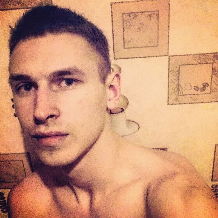  14947432  , 34 ,    